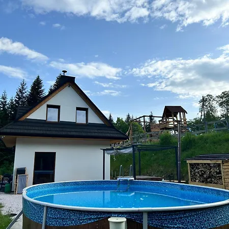 Z Jacuzzi شاليه